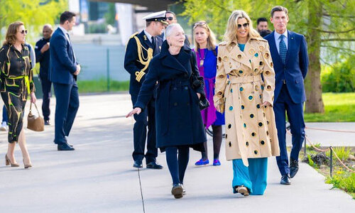 queen-maxima-in-claes-iversen-coat-2.jpg