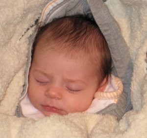 Tessa_sleep-4-weeks.jpg