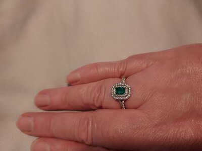 Emerald Ring1 (1).jpg