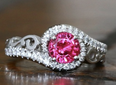 Swirl platinum pink spinel.png