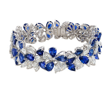 2020_GNV_19692_0113_000(graff_sapphire_and_diamond_bracelet063906).jpg