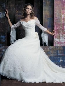 demetriosbridal3026.jpg