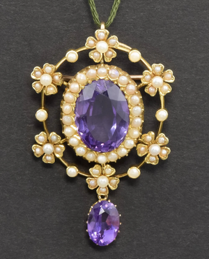 AmethystPearlBrooch.png