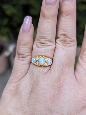 Opal 3 Stone 1.jpg