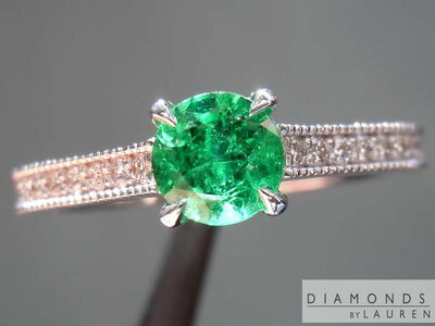 r8458-emerald-ring-01.jpg