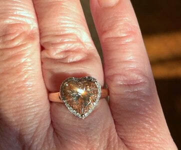 IMG_9322_Morganite_heart_ring.jpeg