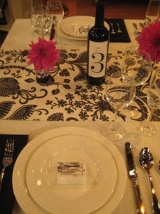 WeddingTableBW!MarthaStewart.jpg