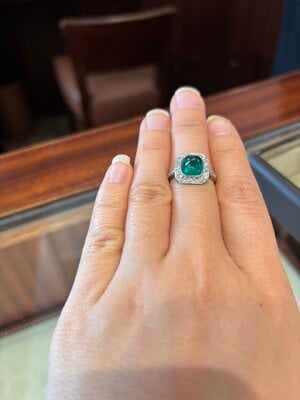 emerald ring photo 4.jpg