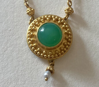 Pendant close up.jpg