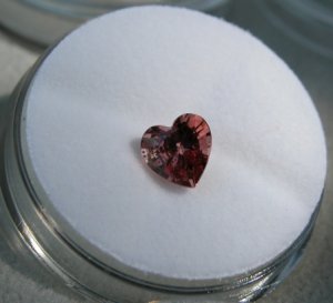 Malaya Garnet Heart.JPG