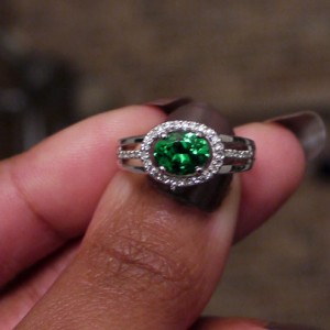 Arcs Tsavorite Ring