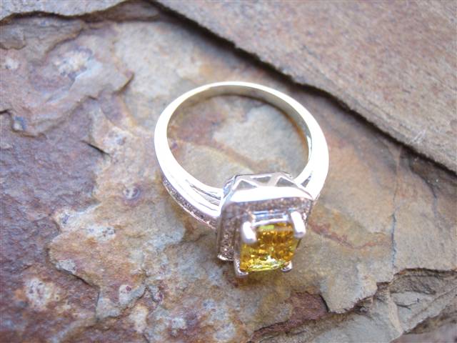 LaurenThePartier's 1.19 ct. Yellow Sapphire RHR