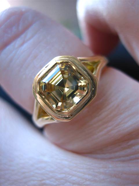 LaurenThePartier's 1.38 ct. Grossular Asscher in 18k JKT setting