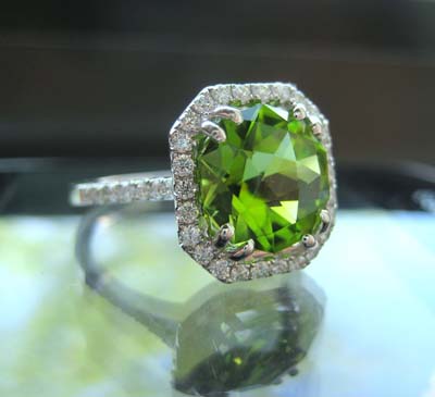 Jewel of the Week - Spring Green Peridot Ring | PriceScope