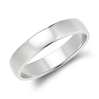 "Classic Wedding Ring in Platinum (5mm)"